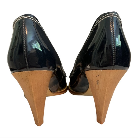Zara patent leather heels, navy blue and wood heel - Picture 2 of 3